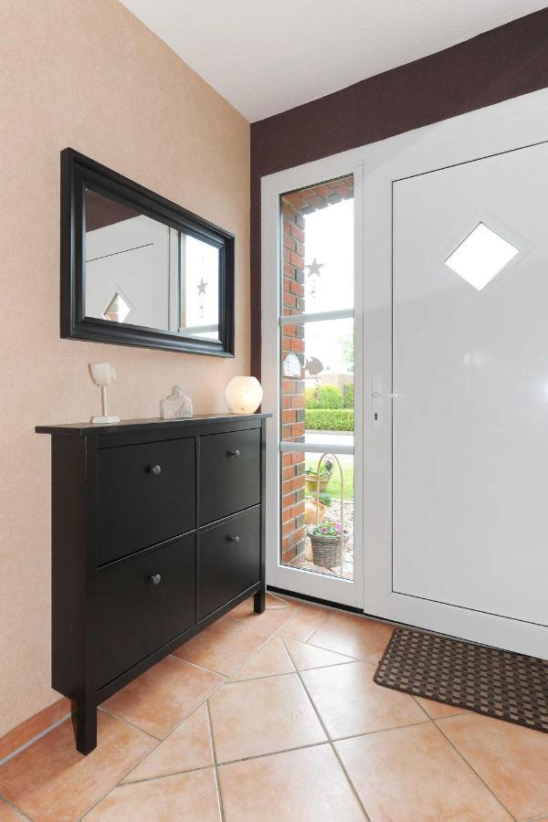 Ferienhaus Tide Bensersiel Habitación foto